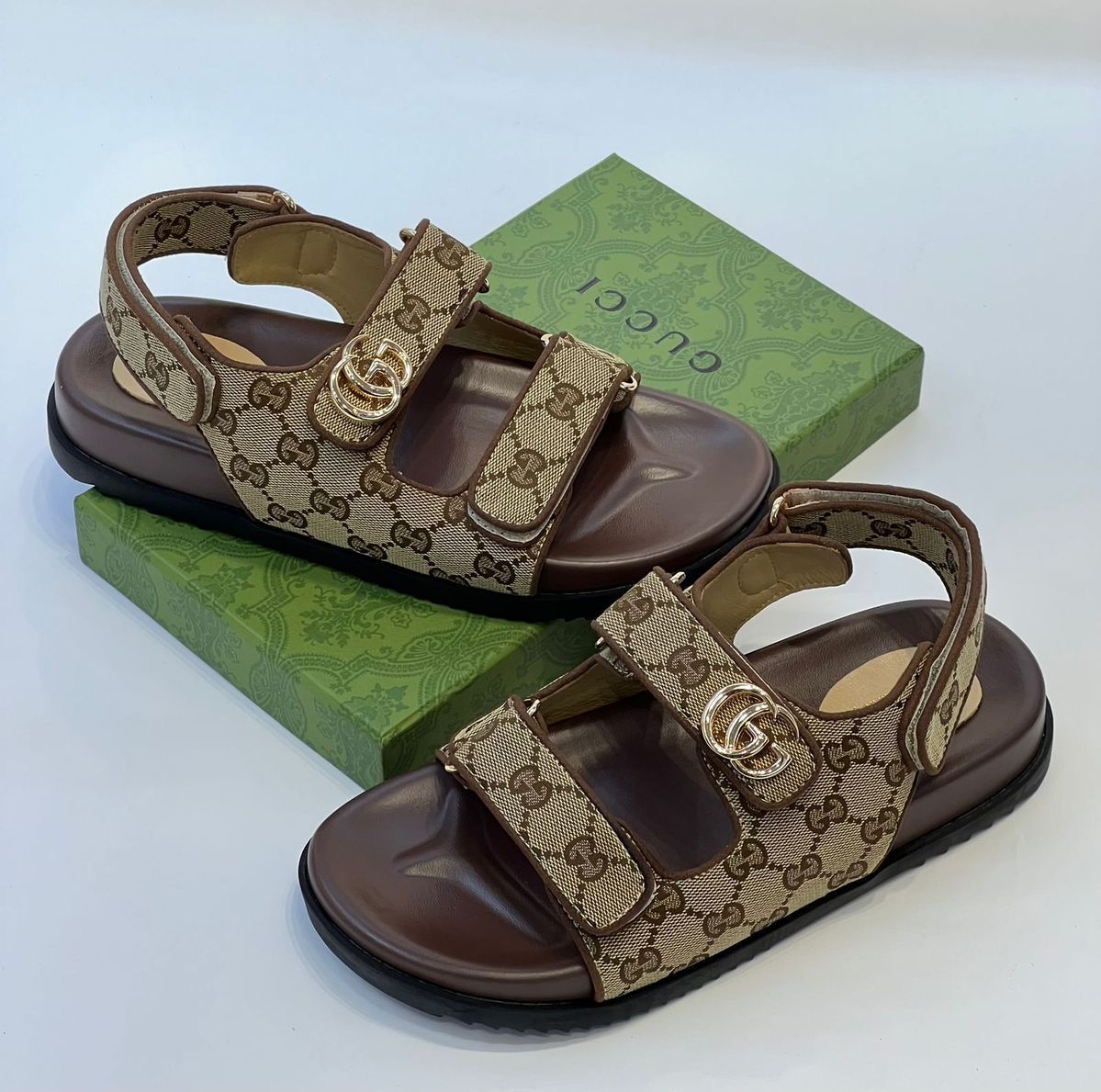 Sandalias Mujer G G
