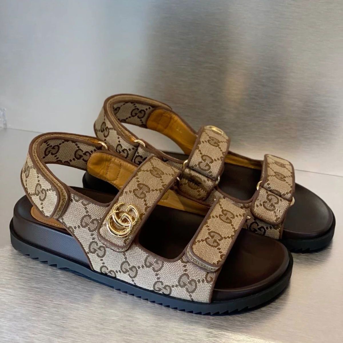 Sandalias Mujer G G